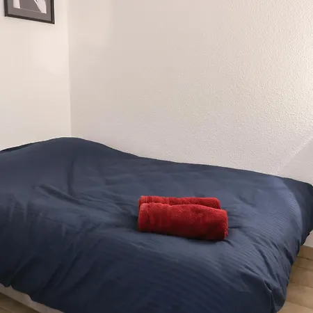 Azeos By Pom アパート *